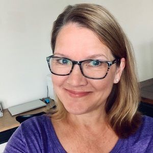 Meet your Posher, Cindy